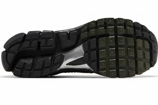Air Zoom Vomero 5 'Black Sequoia'