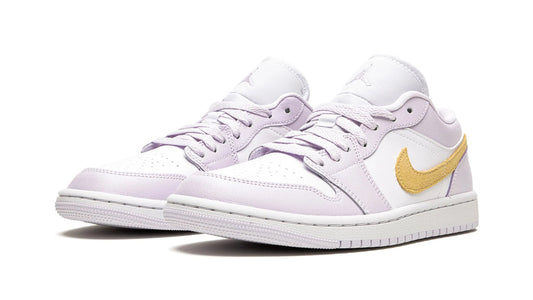 AIR JORDAN 1 LOW WMNS "Barely Grape"