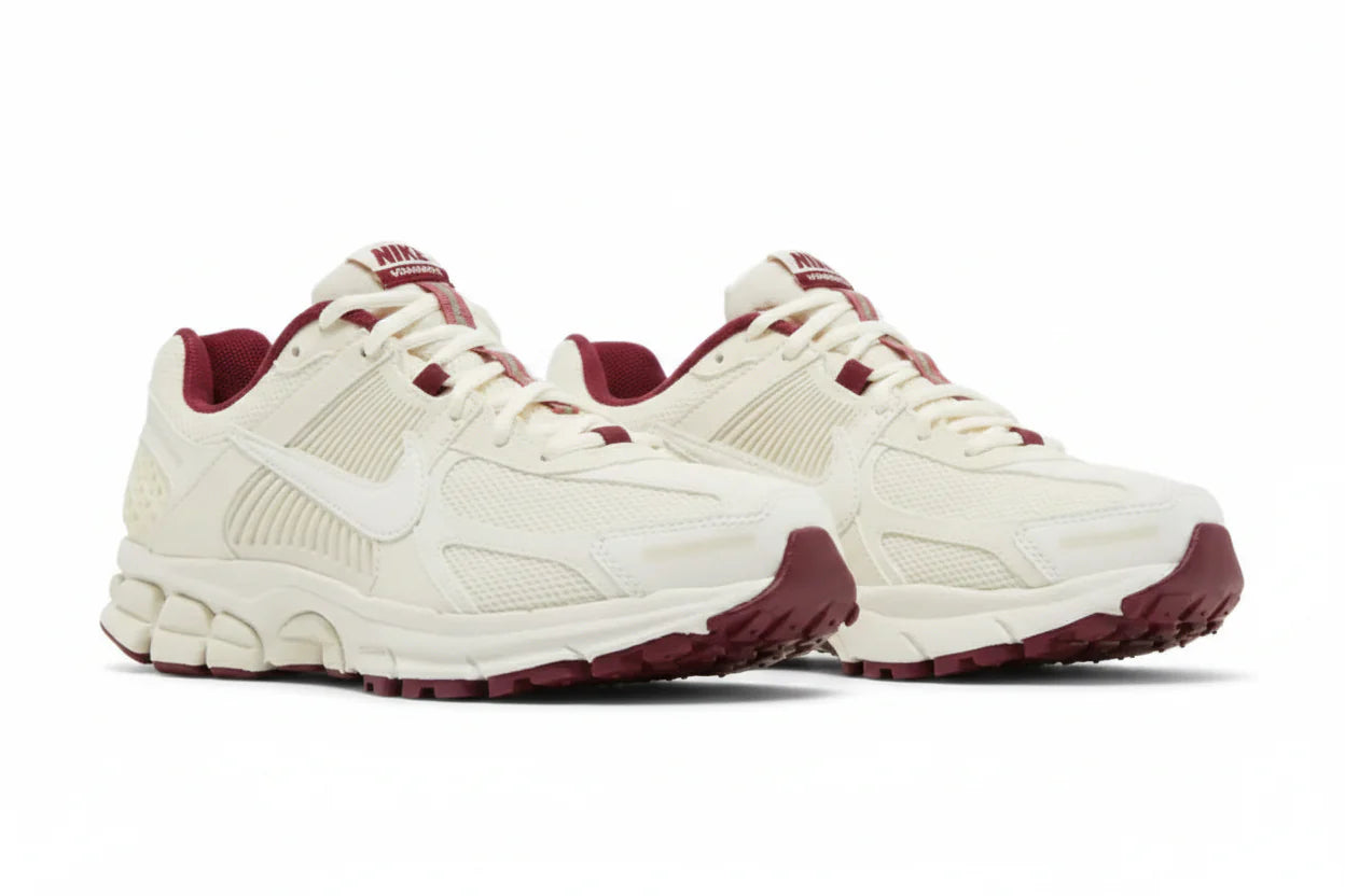 Wmns Air Zoom Vomero 5 'Valentine's Day'