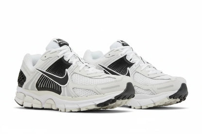 Air Zoom Vomero 5 'White Black'