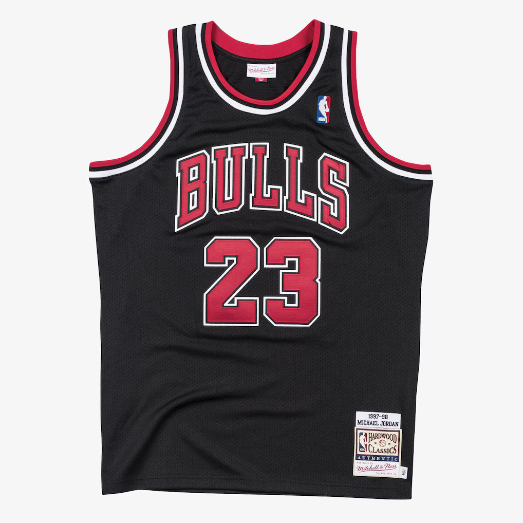 Chicago Bulls Mitchell & Ness Authentic Jersey Black Alternate Michael Jordan 1997-98