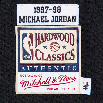 Chicago Bulls Mitchell & Ness Authentic Jersey Black Alternate Michael Jordan 1997-98