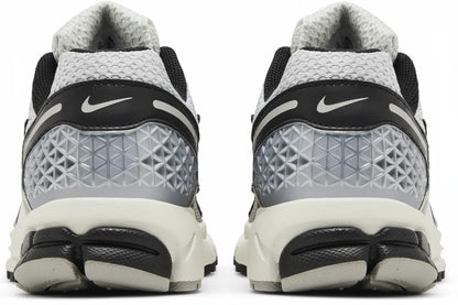 Wmns Air Zoom Vomero 5 'Photon Dust Black'