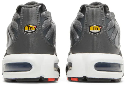 Air Max Plus SE 'Iron Grey Metallic Gold'