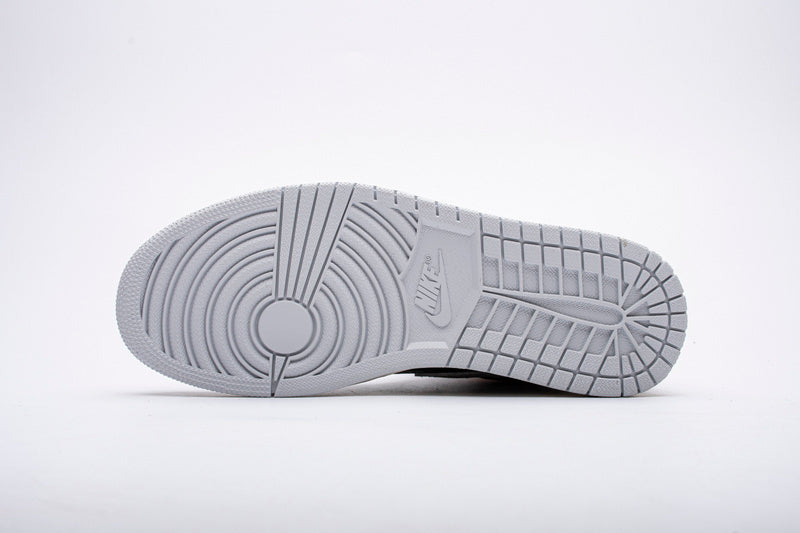 Air Jordan 1 Retro High OG 'Neutral Grey'