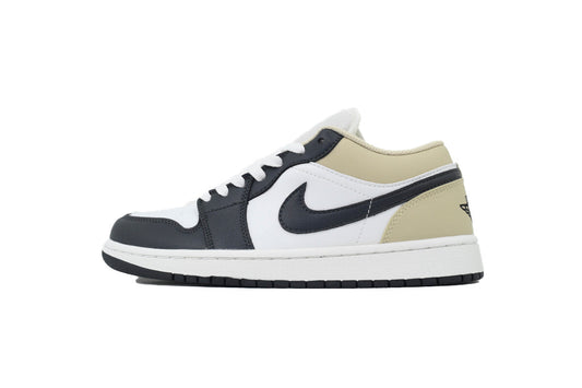 Air Jordan 1 Low GS 'Summit White Off Noir'