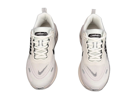 Vomero Plus 'Run Pack'