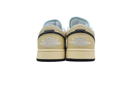 Air Jordan 1 Low SE 'Coconut Milk Black'