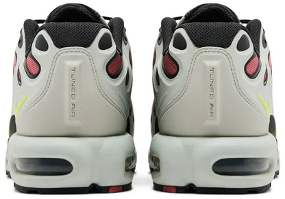 Air Max Plus Drift 'Light Silver Volt'