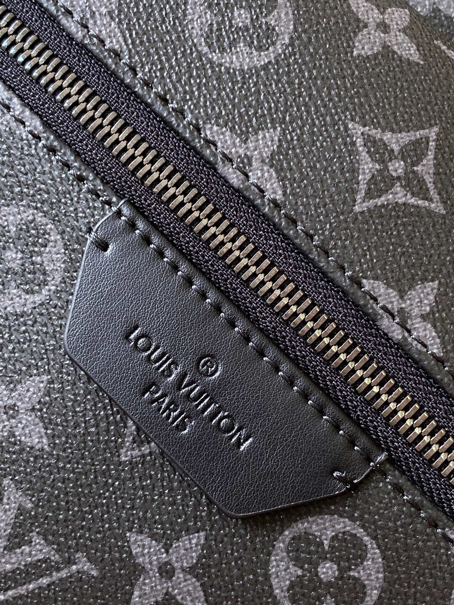 Discovery PM Monogram Eclipse Backpack Gray - Bag | LOUIS VUITTON