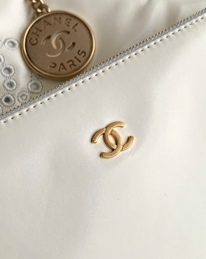 Chanel Zipped coin purse - Grained shiny calfskin & gold-tone