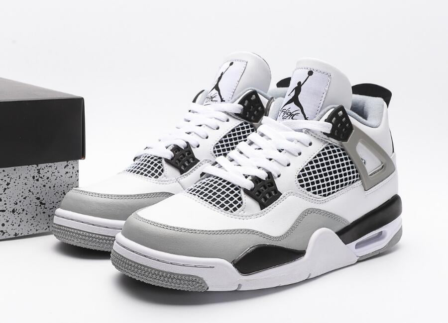 Air Jordan 4 Retro 'Military Black'