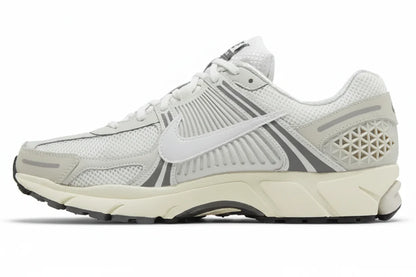 Air Zoom Vomero 5 'Platinum Tint'