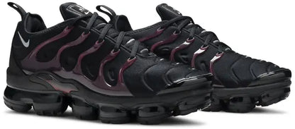 Air VaporMax Plus 'Black Noble Red'