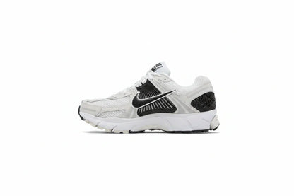 Air Zoom Vomero 5 'White Black'