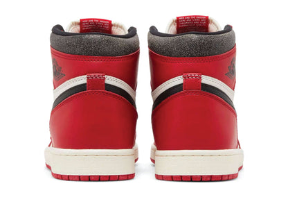 Air Jordan 1 Retro High OG Chicago