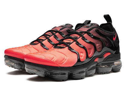 Air VaporMax Plus Black Crimson Gradient