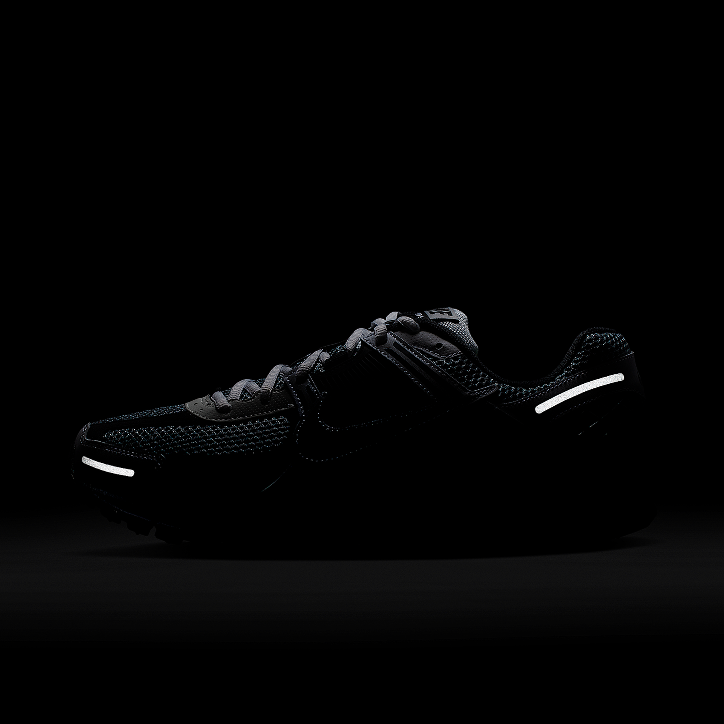 Nike Zoom Vomero 5 SE SP