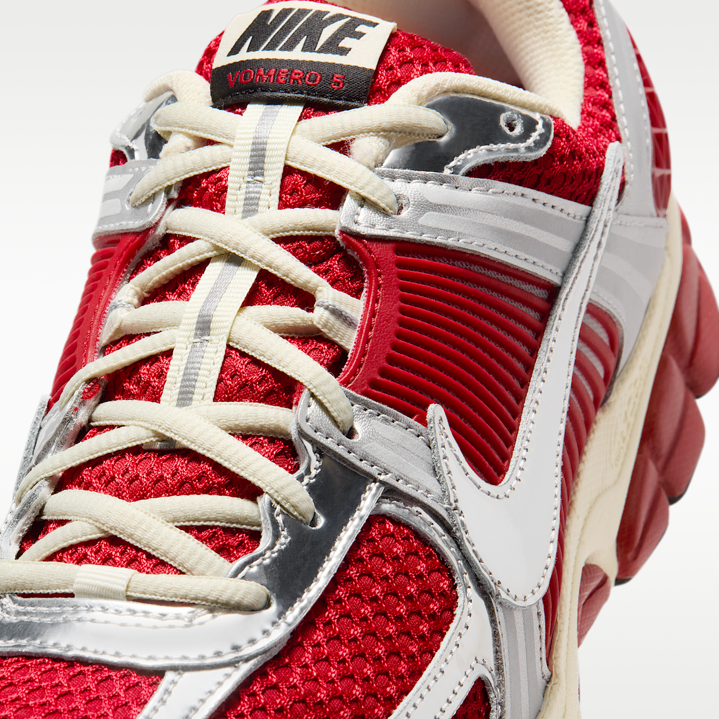 Nike Zoom Vomero 5