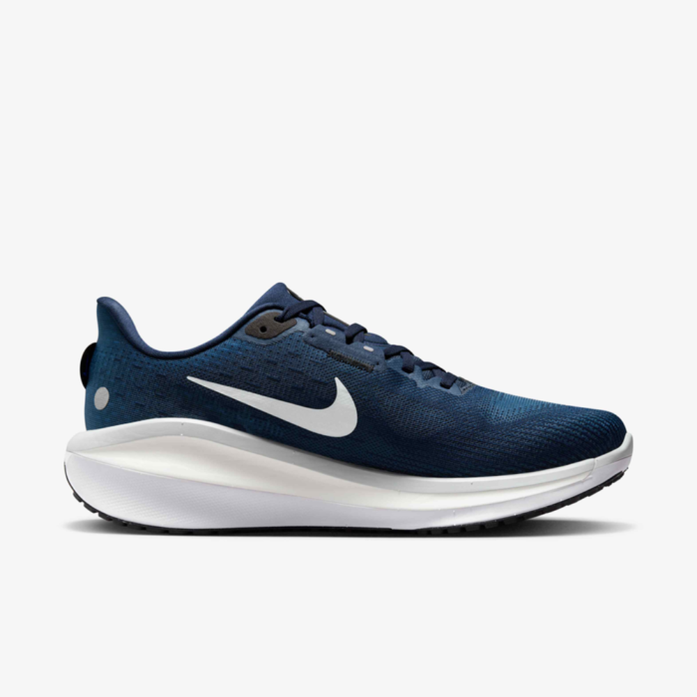 Vomero 17 Midnight Navy Racer Blue