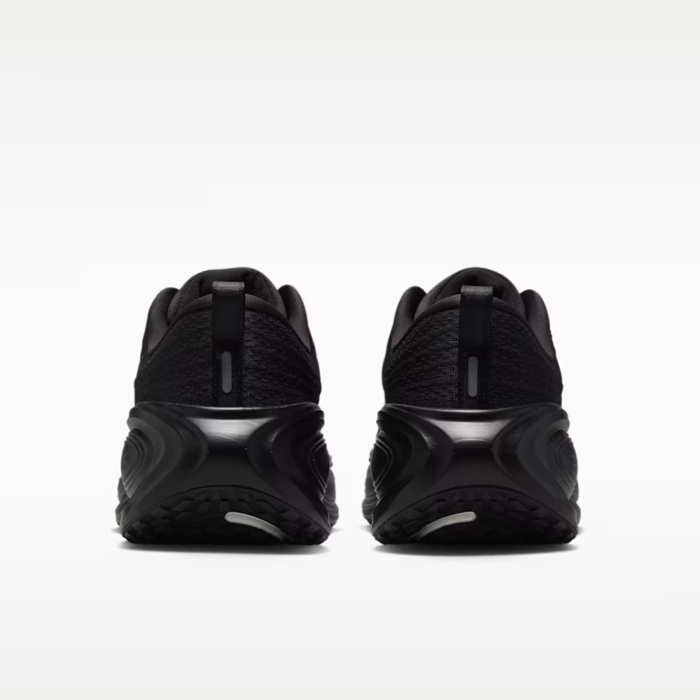 Vomero Plus Black