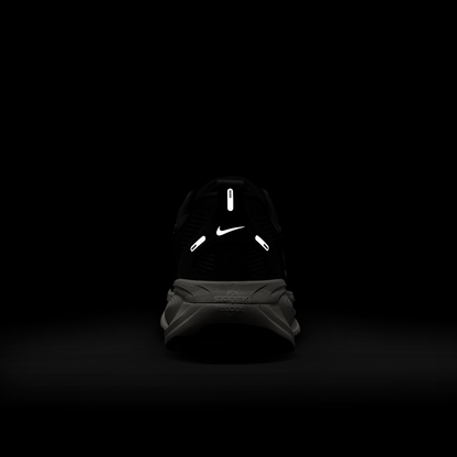 Nike Vomero 18