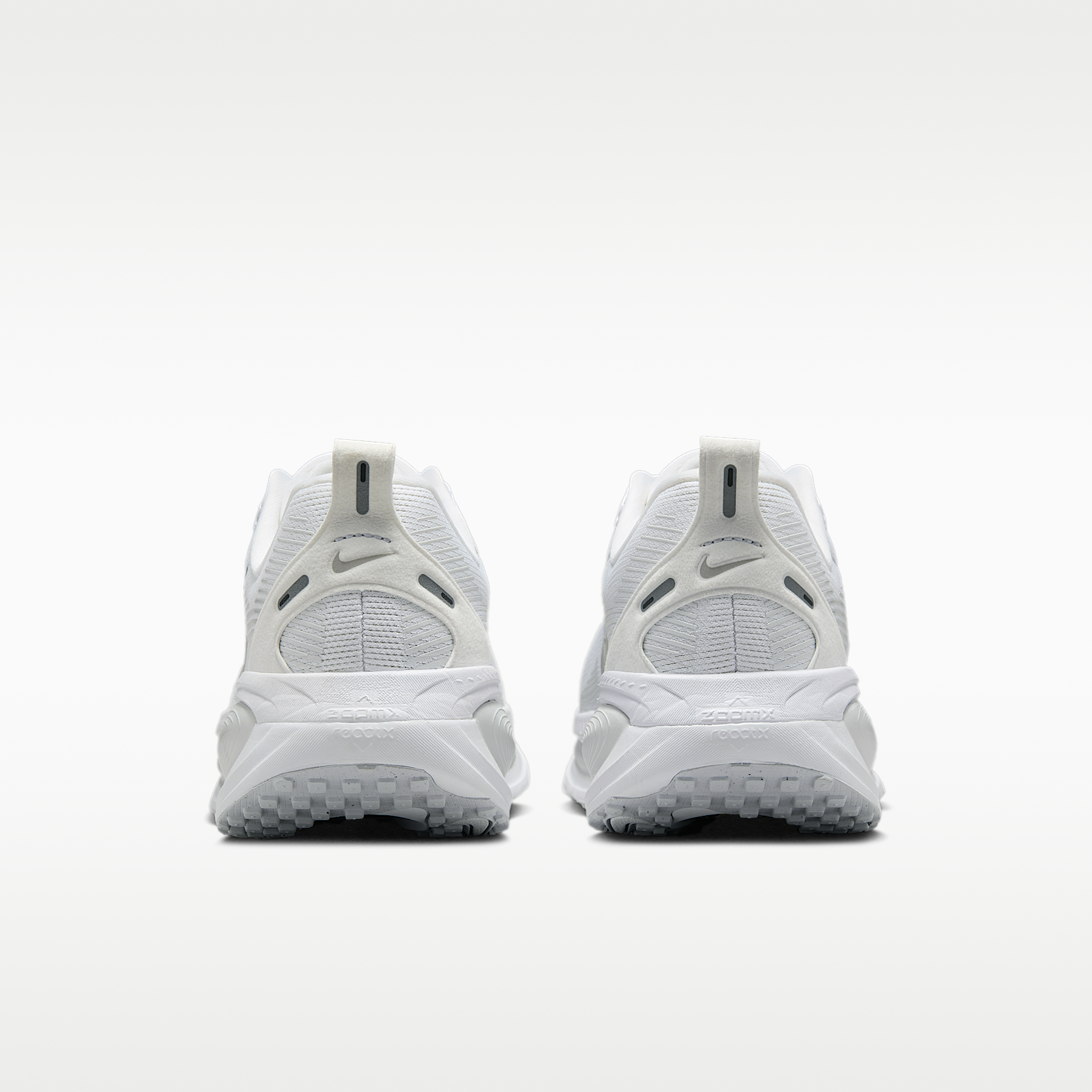 Nike Vomero 18