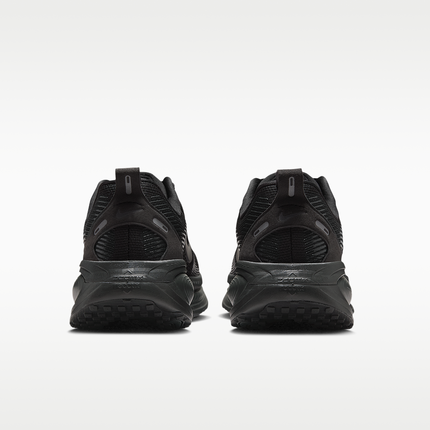 Nike Vomero 18