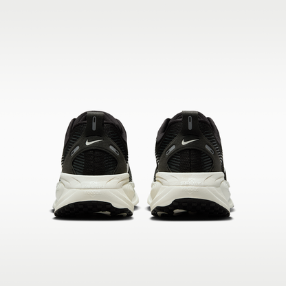 Nike Vomero 18
