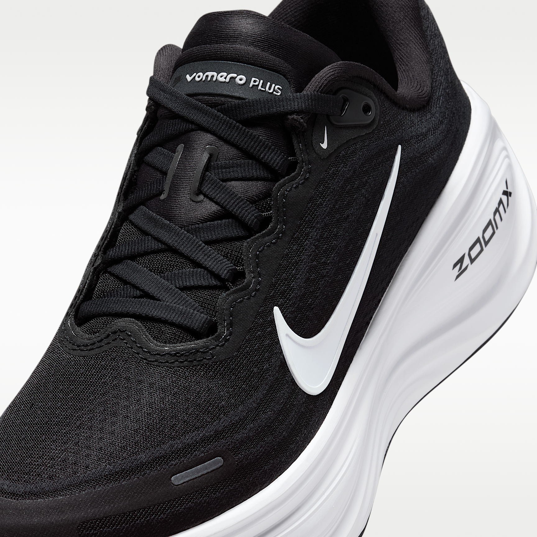 Nike Vomero Plus