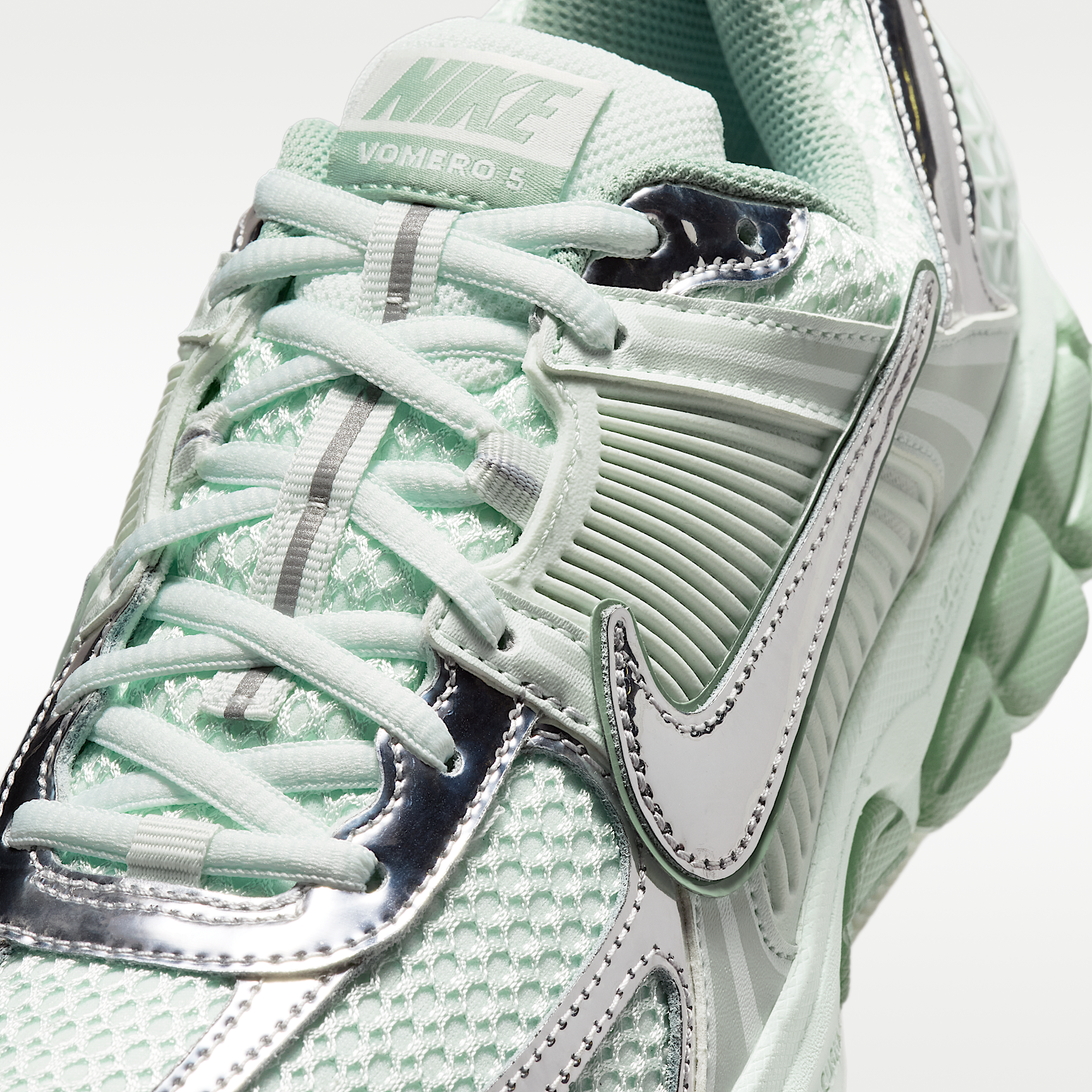 Nike Zoom Vomero 5